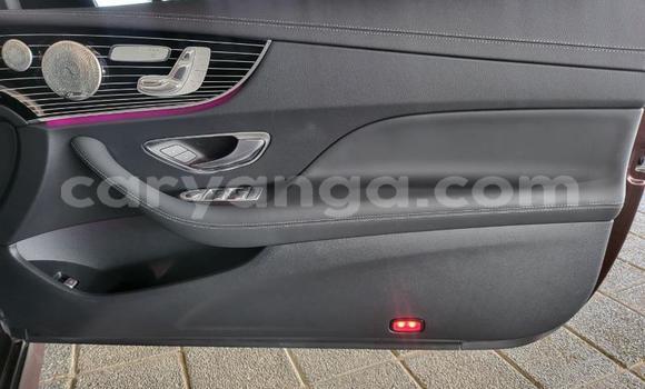 Nunua Ilio tumika Mercedes-Benz E-Classe Red Gari ndani ya Blantyre nchini Malawi Nunua Ilio tumika Mercedes-Benz E-Classe Red Gari ndani ya Blantyre nchini Malawi