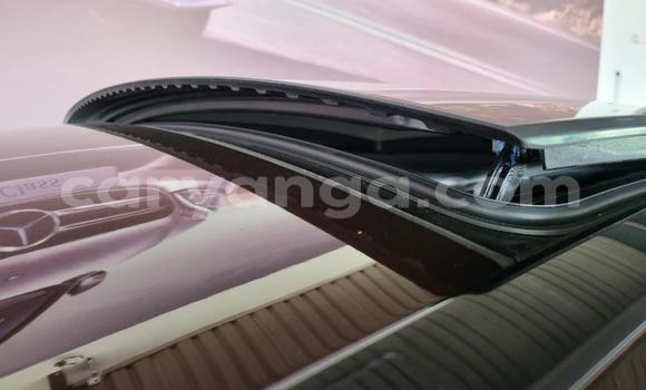 Nunua Ilio tumika Mercedes-Benz E-Classe Red Gari ndani ya Blantyre nchini Malawi Nunua Ilio tumika Mercedes-Benz E-Classe Red Gari ndani ya Blantyre nchini Malawi