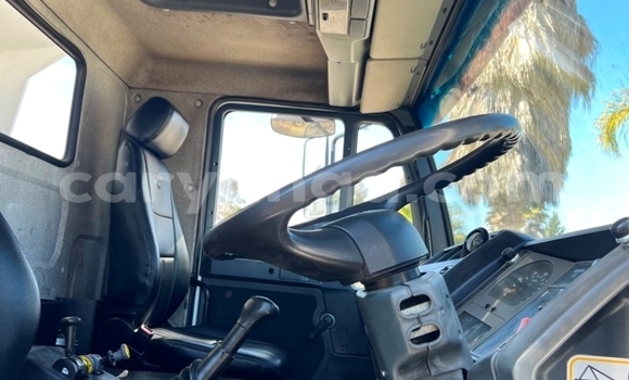 Nunua Ilio tumika Man Silent White Lori ndani ya Blantyre nchini Malawi Nunua Ilio tumika Man Silent White Lori ndani ya Blantyre nchini Malawi