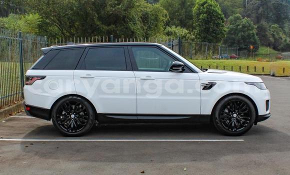 Nunua Ilio tumika Land Rover Range Rover White Gari ndani ya Blantyre nchini Malawi Nunua Ilio tumika Land Rover Range Rover White Gari ndani ya Blantyre nchini Malawi