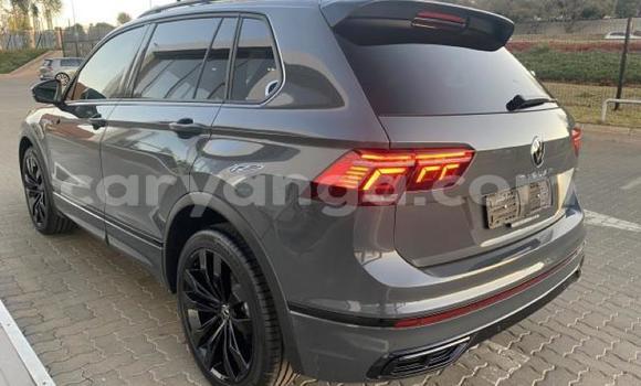 Nunua Ilio tumika Volkswagen Tiguan Silver Gari ndani ya Blantyre nchini Malawi Nunua Ilio tumika Volkswagen Tiguan Silver Gari ndani ya Blantyre nchini Malawi