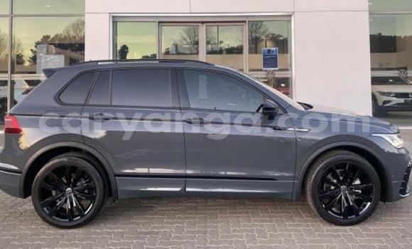 Nunua Ilio tumika Volkswagen Tiguan Silver Gari ndani ya Blantyre nchini Malawi Nunua Ilio tumika Volkswagen Tiguan Silver Gari ndani ya Blantyre nchini Malawi