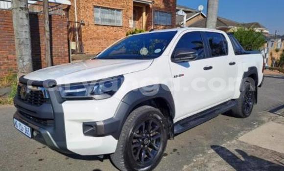 Nunua Ilio tumika Toyota Hilux White Gari ndani ya Chikwawa nchini Chikwawa Nunua Ilio tumika Toyota Hilux White Gari ndani ya Chikwawa nchini Chikwawa