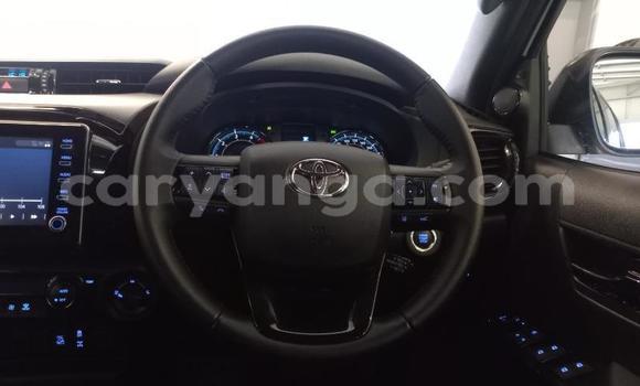 Nunua Ilio tumika Toyota Hilux White Gari ndani ya Chikwawa nchini Chikwawa Nunua Ilio tumika Toyota Hilux White Gari ndani ya Chikwawa nchini Chikwawa