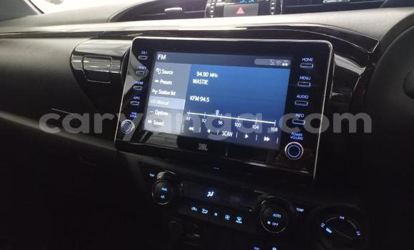 Nunua Ilio tumika Toyota Hilux White Gari ndani ya Chikwawa nchini Chikwawa Nunua Ilio tumika Toyota Hilux White Gari ndani ya Chikwawa nchini Chikwawa