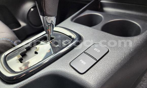 Nunua Ilio tumika Toyota Hilux Red Gari ndani ya Blantyre nchini Malawi Nunua Ilio tumika Toyota Hilux Red Gari ndani ya Blantyre nchini Malawi