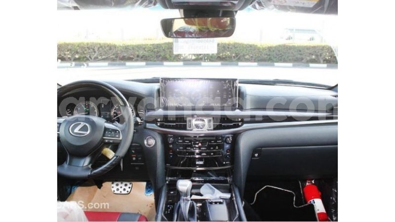 Big with watermark 33f903a2 dfb4 42cf 93fd d8b93e5837a1