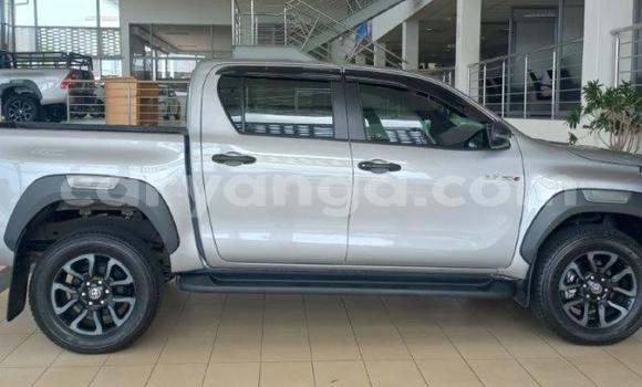 Nunua Ilio tumika Toyota Hilux White Gari ndani ya Blantyre nchini Malawi Nunua Ilio tumika Toyota Hilux White Gari ndani ya Blantyre nchini Malawi