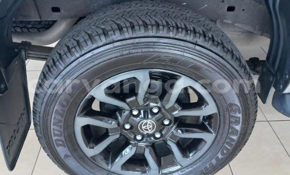 Nunua Ilio tumika Toyota Hilux White Gari ndani ya Blantyre nchini Malawi Nunua Ilio tumika Toyota Hilux White Gari ndani ya Blantyre nchini Malawi