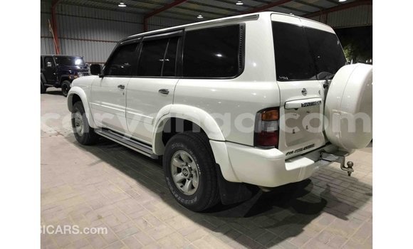 Buy Import Nissan Patrol White Car in Import - Dubai in Malawi Buy Import Nissan Patrol White Car in Import - Dubai in Malawi