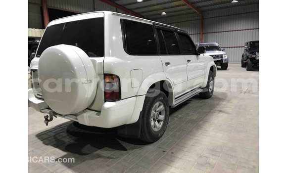Buy Import Nissan Patrol White Car in Import - Dubai in Malawi Buy Import Nissan Patrol White Car in Import - Dubai in Malawi