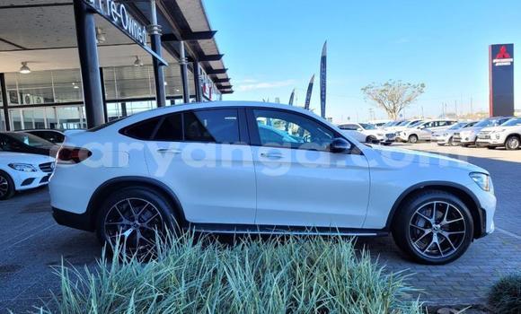 Nunua Ilio tumika Mercedes‒Benz AMG GLC White Gari ndani ya Blantyre nchini Malawi Nunua Ilio tumika Mercedes‒Benz AMG GLC White Gari ndani ya Blantyre nchini Malawi