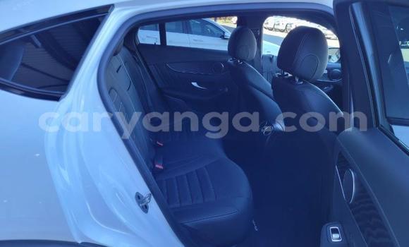 Nunua Ilio tumika Mercedes‒Benz AMG GLC White Gari ndani ya Blantyre nchini Malawi Nunua Ilio tumika Mercedes‒Benz AMG GLC White Gari ndani ya Blantyre nchini Malawi