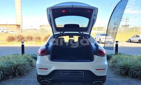 Nunua Ilio tumika Mercedes‒Benz AMG GLC White Gari ndani ya Blantyre nchini Malawi Nunua Ilio tumika Mercedes‒Benz AMG GLC White Gari ndani ya Blantyre nchini Malawi