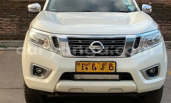 Buy Used Nissan Navara White Car in Lilongwe in Malawi Buy Used Nissan Navara White Car in Lilongwe in Malawi