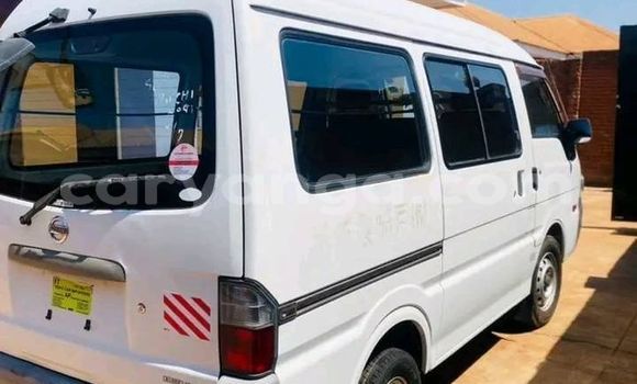 Acheter Occasion Voiture Nissan Vanette Blanc à Lilongwe, Malawi Acheter Occasion Voiture Nissan Vanette Blanc à Lilongwe, Malawi