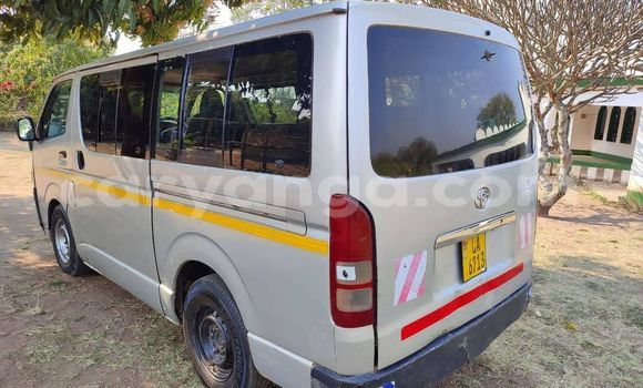 Acheter Occasion Voiture Toyota Hiace Autre à Lilongwe, Malawi Acheter Occasion Voiture Toyota Hiace Autre à Lilongwe, Malawi