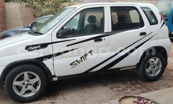 Acheter Occasion Voiture Suzuki Swift Blanc à Lilongwe, Malawi Acheter Occasion Voiture Suzuki Swift Blanc à Lilongwe, Malawi