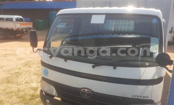 Acheter Occasion Voiture Toyota Dyna Blanc à Lilongwe, Malawi Acheter Occasion Voiture Toyota Dyna Blanc à Lilongwe, Malawi