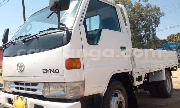 Buy Used Toyota Dyna White Car in Lilongwe in Malawi Buy Used Toyota Dyna White Car in Lilongwe in Malawi