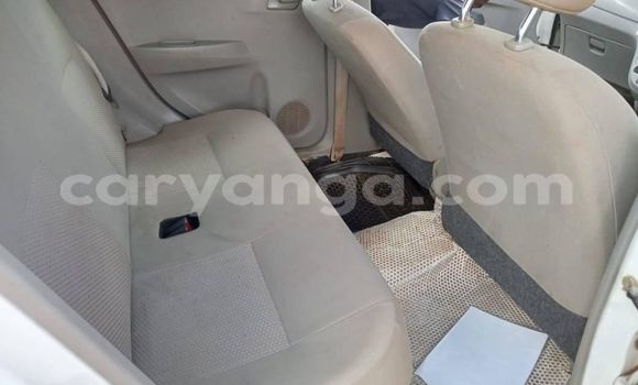 Buy Used Daihatsu Mira White Car in Lilongwe in Malawi Buy Used Daihatsu Mira White Car in Lilongwe in Malawi