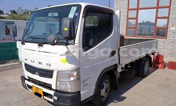 Buy Used Mitsubishi Canter White Car in Lilongwe in Malawi Buy Used Mitsubishi Canter White Car in Lilongwe in Malawi