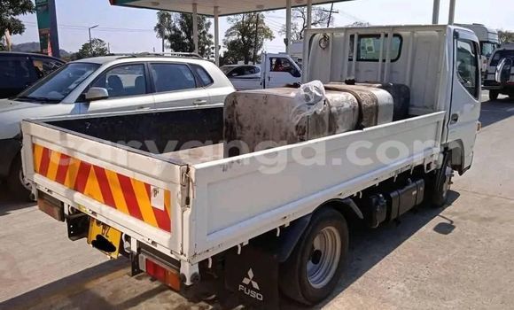 Buy Used Mitsubishi Canter White Car in Lilongwe in Malawi Buy Used Mitsubishi Canter White Car in Lilongwe in Malawi