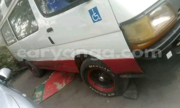 Buy Used Toyota Hiace White Car in Lilongwe in Malawi Buy Used Toyota Hiace White Car in Lilongwe in Malawi