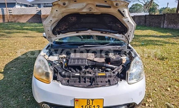 Buy Used Mazda Verisa White Car in Lilongwe in Malawi Buy Used Mazda Verisa White Car in Lilongwe in Malawi