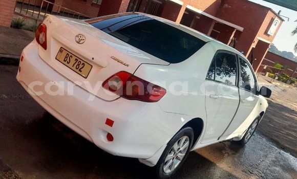 Buy Used Toyota Corolla White Car in Lilongwe in Malawi Buy Used Toyota Corolla White Car in Lilongwe in Malawi