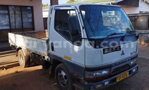 Buy Used Mitsubishi Canter White Car in Lilongwe in Malawi Buy Used Mitsubishi Canter White Car in Lilongwe in Malawi