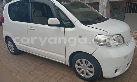Buy Used Toyota Porte White Car in Lilongwe in Malawi Buy Used Toyota Porte White Car in Lilongwe in Malawi