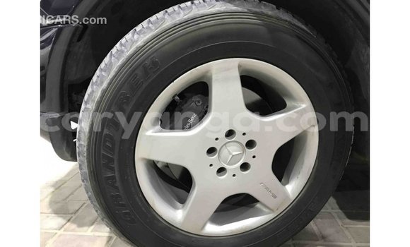 Buy Import Mercedes‒Benz 190 (W201) Blue Car in Import - Dubai in Malawi Buy Import Mercedes‒Benz 190 (W201) Blue Car in Import - Dubai in Malawi