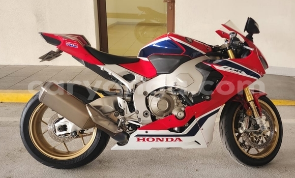 Buy Used Honda CBR 1000 RR Red Bike in Blantyre in Malawi Buy Used Honda CBR 1000 RR Red Bike in Blantyre in Malawi