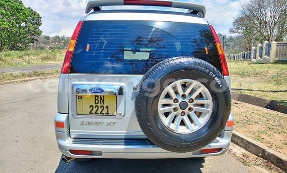 Nunua Ilio tumika Ford Everest Other Gari ndani ya Lilongwe nchini Malawi Nunua Ilio tumika Ford Everest Other Gari ndani ya Lilongwe nchini Malawi