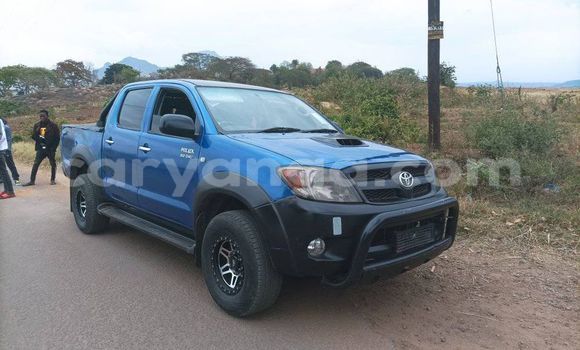 Nunua Ilio tumika Toyota Hilux Blue Gari ndani ya Lilongwe nchini Malawi Nunua Ilio tumika Toyota Hilux Blue Gari ndani ya Lilongwe nchini Malawi