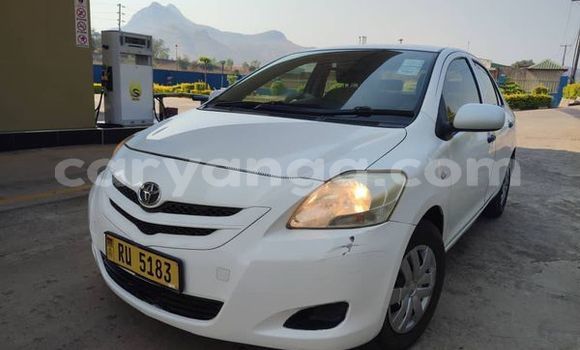 Nunua Ilio tumika Toyota Belta White Gari ndani ya Lilongwe nchini Malawi Nunua Ilio tumika Toyota Belta White Gari ndani ya Lilongwe nchini Malawi