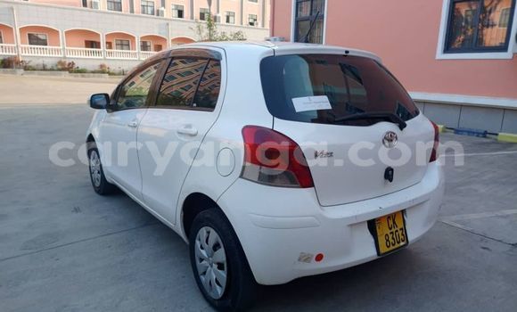 Nunua Ilio tumika Toyota Vitz White Gari ndani ya Lilongwe nchini Malawi Nunua Ilio tumika Toyota Vitz White Gari ndani ya Lilongwe nchini Malawi