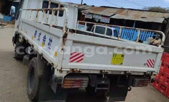 Buy Used Mitsubishi Triton White Car in Lilongwe in Malawi Buy Used Mitsubishi Triton White Car in Lilongwe in Malawi