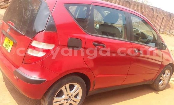 Acheter Occasion Voiture Bentley Brooklands Rouge à Lilongwe, Malawi Acheter Occasion Voiture Bentley Brooklands Rouge à Lilongwe, Malawi