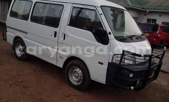 Acheter Occasion Voiture Toyota Vanguard Blanc à Lilongwe, Malawi Acheter Occasion Voiture Toyota Vanguard Blanc à Lilongwe, Malawi