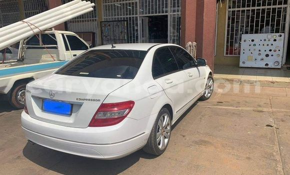 Nunua Ilio tumika Mercedes-Benz C180 coupe Other Gari ndani ya Blantyre nchini Malawi Nunua Ilio tumika Mercedes-Benz C180 coupe Other Gari ndani ya Blantyre nchini Malawi