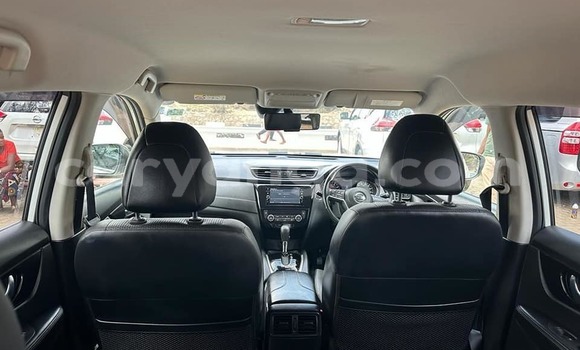 Buy Used Nissan X–Trail White Car in Lilongwe in Malawi Buy Used Nissan X–Trail White Car in Lilongwe in Malawi