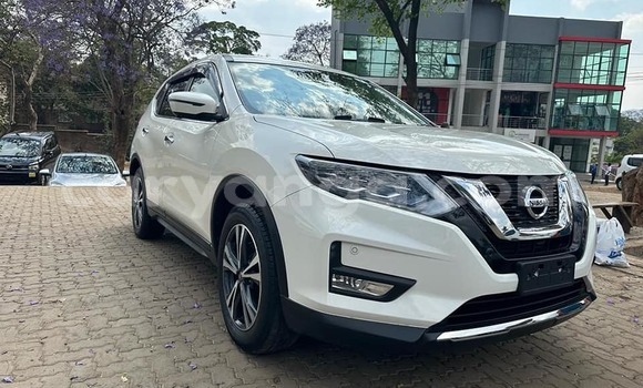 Buy Used Nissan X–Trail White Car in Lilongwe in Malawi Buy Used Nissan X–Trail White Car in Lilongwe in Malawi