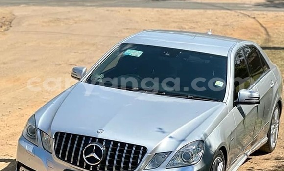 Buy Used Mercedes‒Benz E–Class Other Car in Lilongwe in Malawi Buy Used Mercedes‒Benz E–Class Other Car in Lilongwe in Malawi