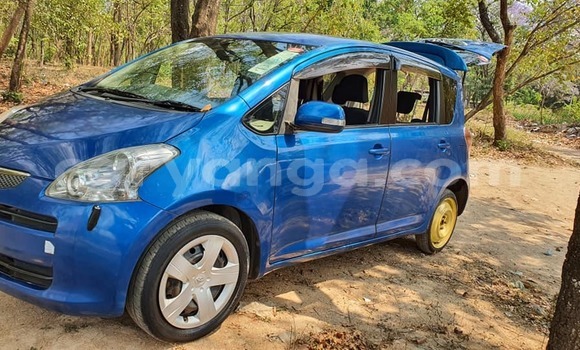 Acheter Occasion Voiture Toyota Ractis Bleu à Lilongwe, Malawi Acheter Occasion Voiture Toyota Ractis Bleu à Lilongwe, Malawi