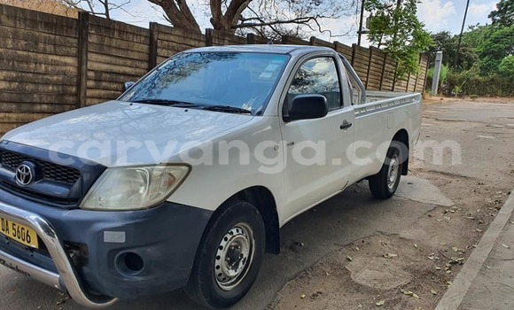 Acheter Occasion Voiture Toyota Hilux Blanc à Lilongwe, Malawi Acheter Occasion Voiture Toyota Hilux Blanc à Lilongwe, Malawi