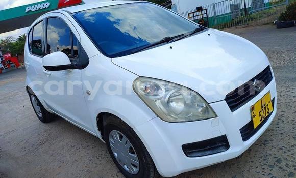 Buy Used Suzuki Spacia White Car in Blantyre in Malawi Buy Used Suzuki Spacia White Car in Blantyre in Malawi