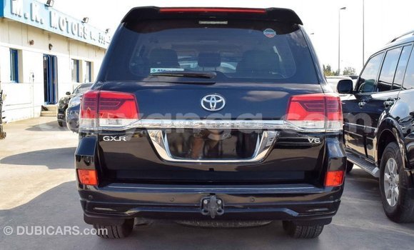 Buy Import Toyota Land Cruiser Black Car in Import - Dubai in Malawi Buy Import Toyota Land Cruiser Black Car in Import - Dubai in Malawi