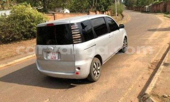 Buy Used Toyota Sienta Other Car in Lilongwe in Malawi Buy Used Toyota Sienta Other Car in Lilongwe in Malawi
